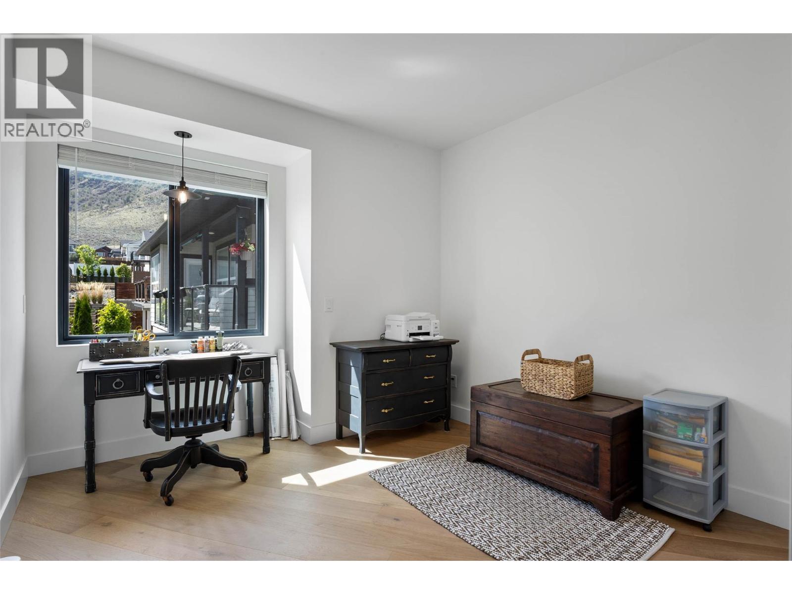 2300 Saddleback Drive - 28