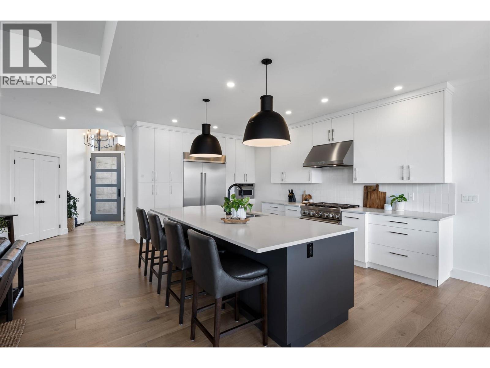 2300 Saddleback Drive - 4