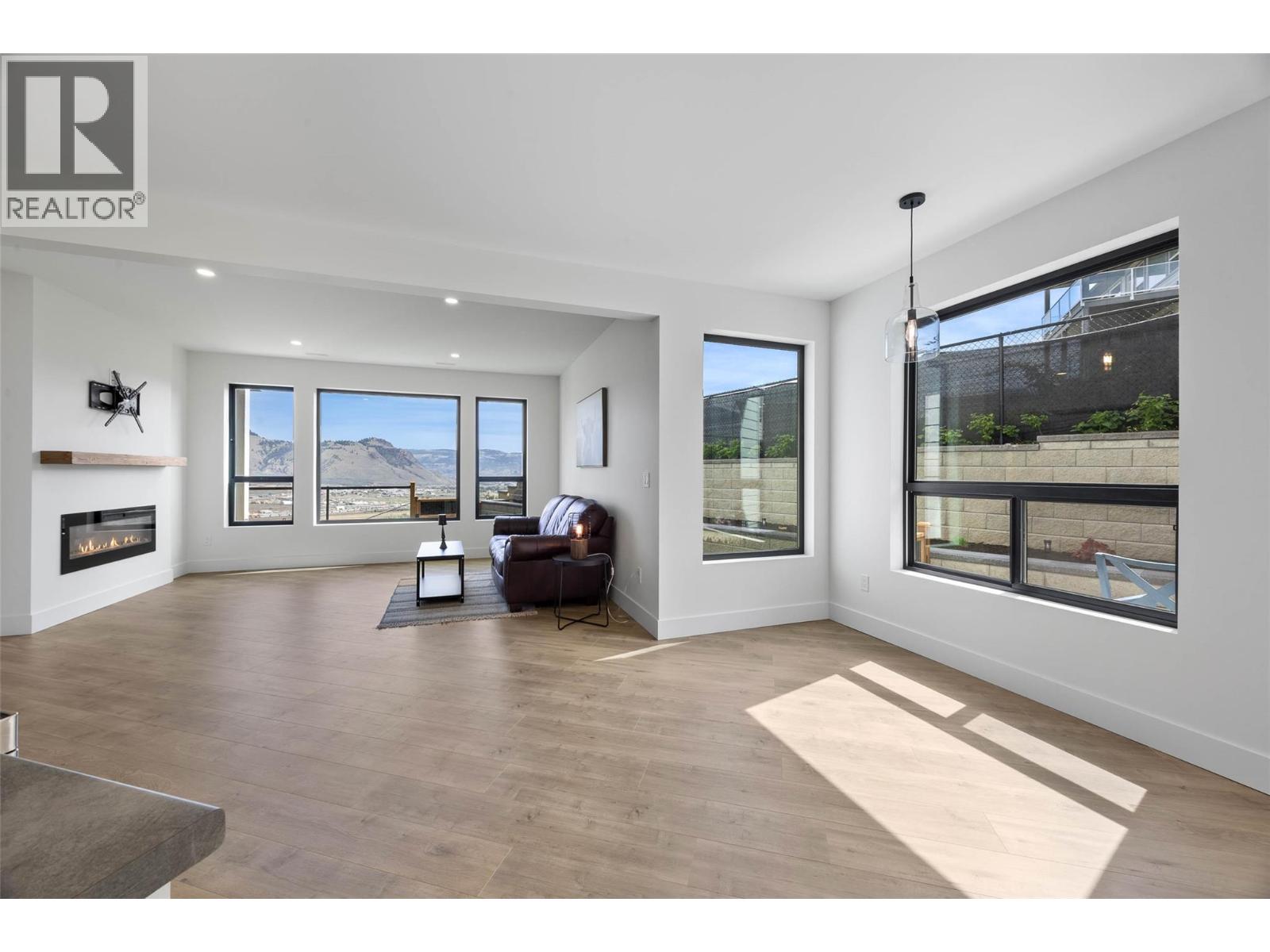 2300 Saddleback Drive - 48