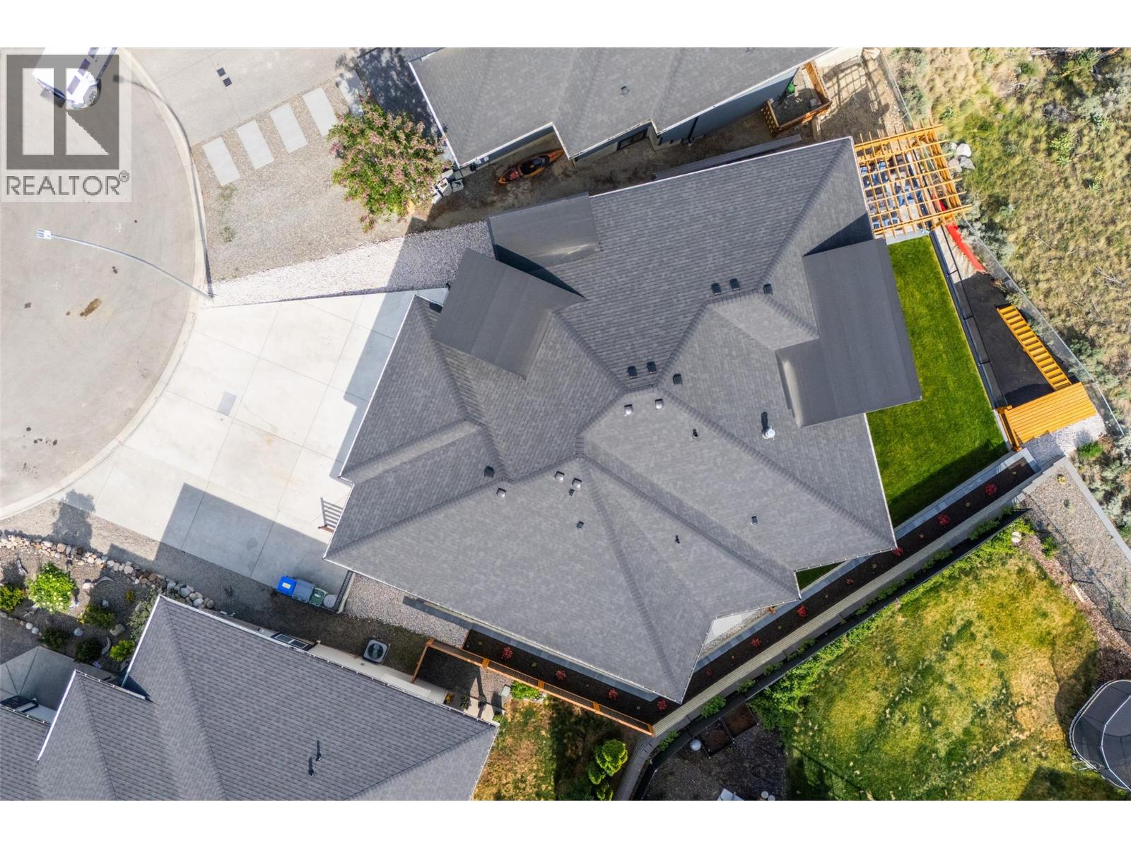 2300 Saddleback Drive - 65