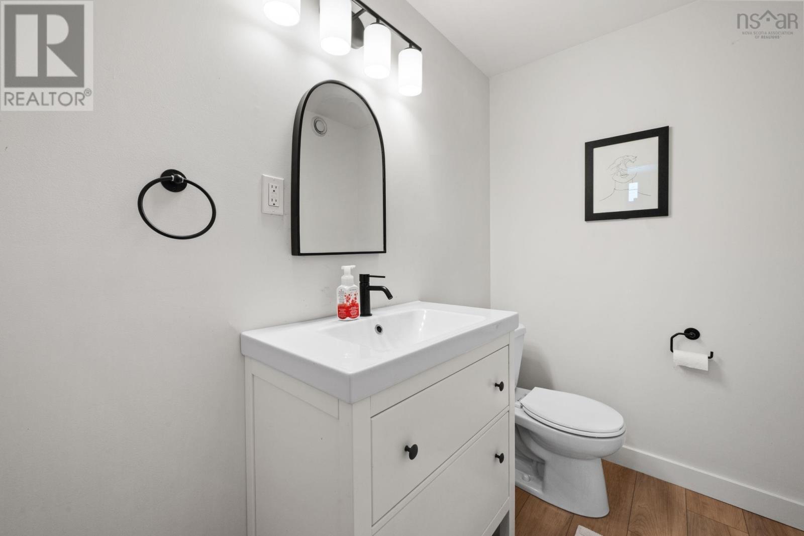 679 Basinview Drive - 34