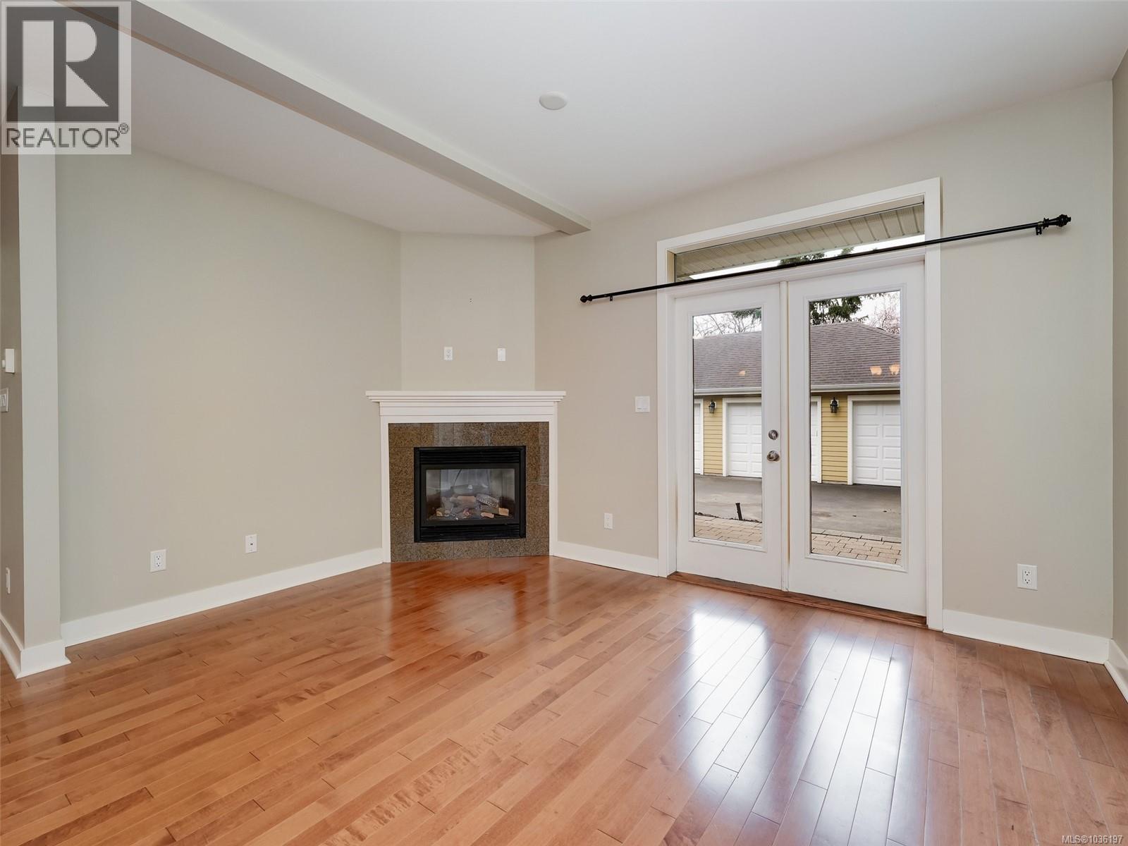 #2 1217 McKenzie St - 35