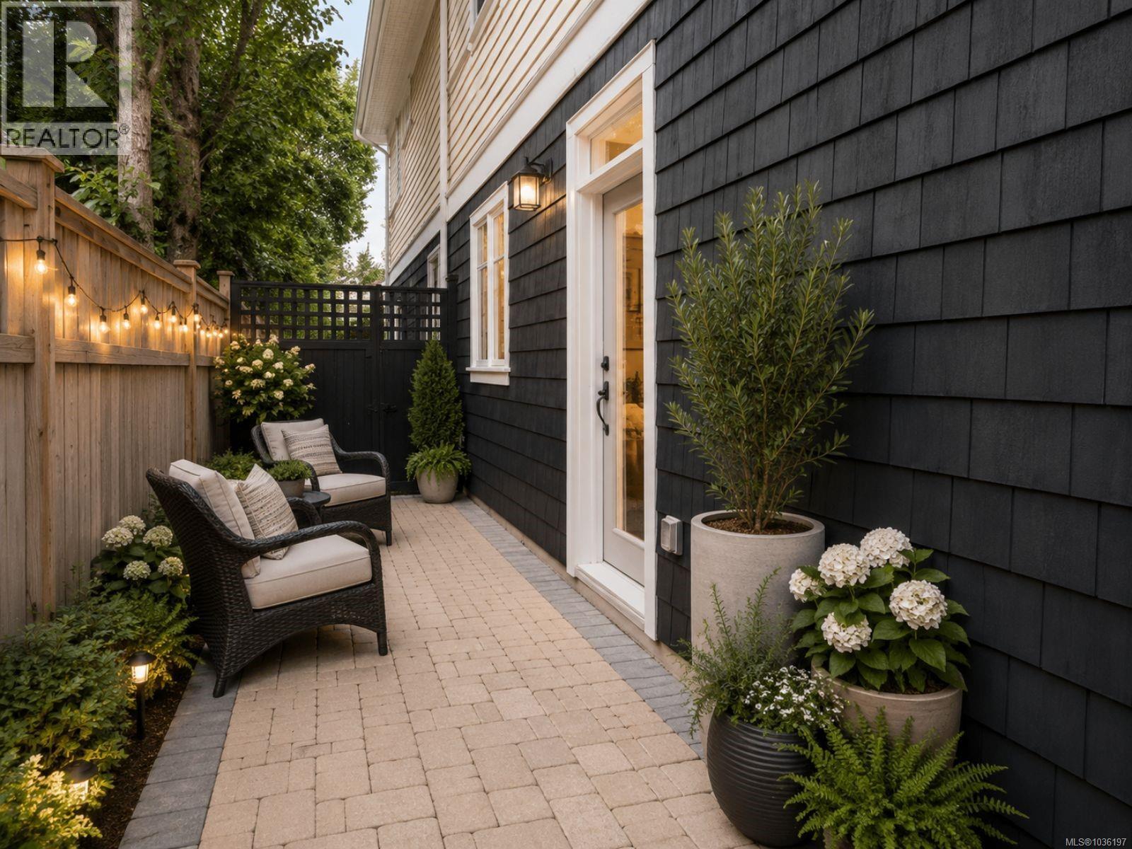 #2 1217 McKenzie St - 14