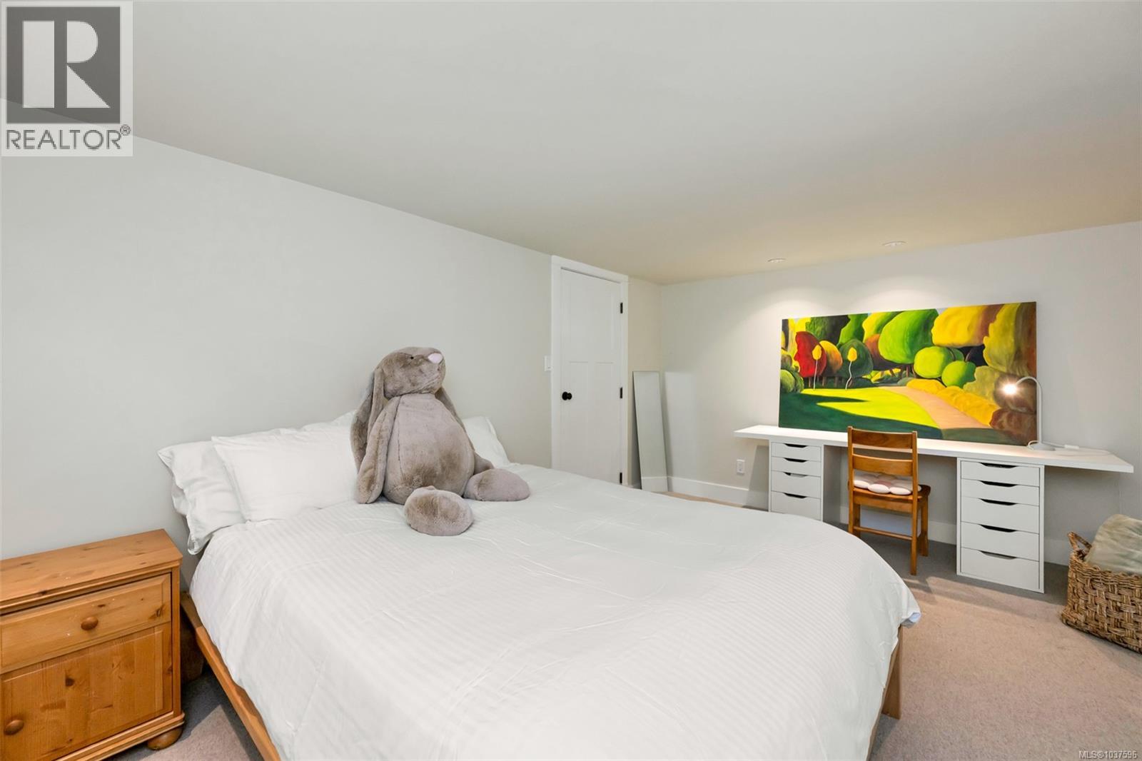 2753 Cavendish Ave - 54