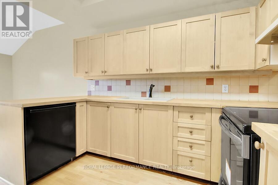 #10 135 SPRINGFIELD AVENUE - 15