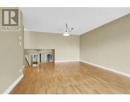 Foyer - 10 - 135 Springfield Road, Ottawa, ON K1M1C5 Photo 8