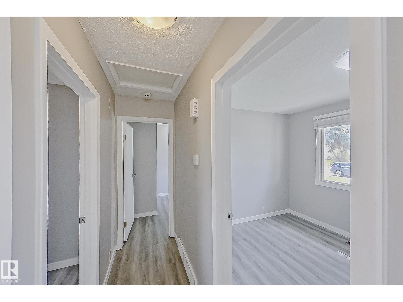 11436 161 AV NW - 16