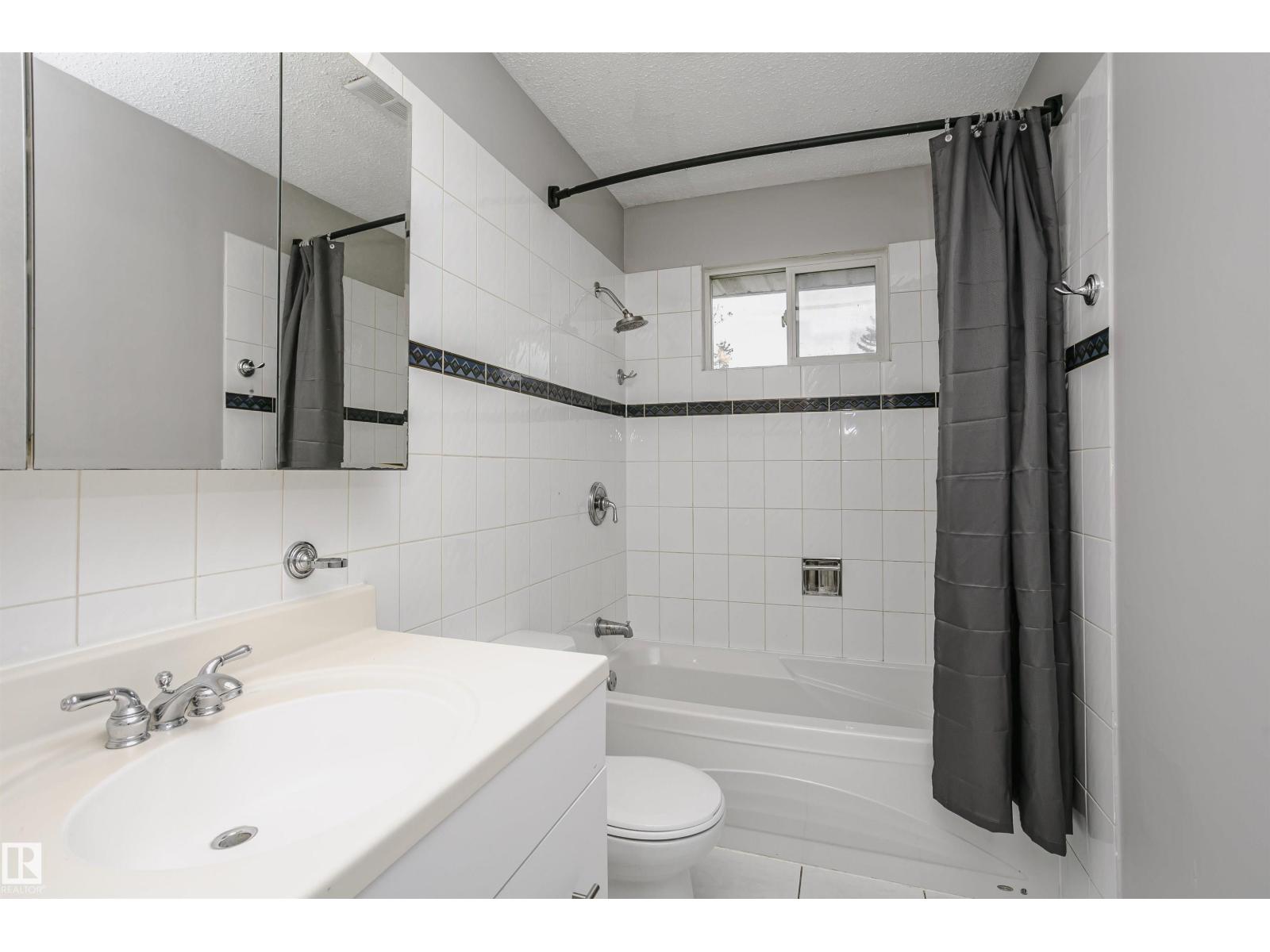 11436 161 AV NW - 20