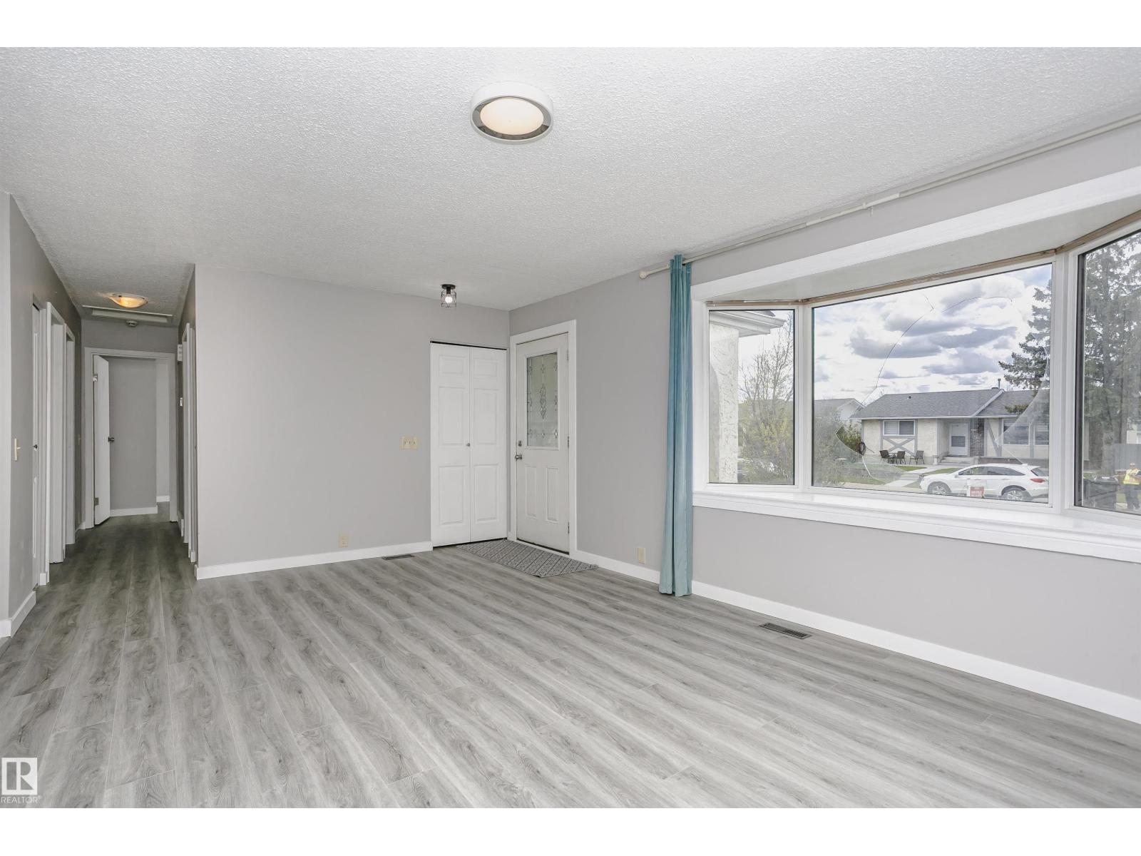 11436 161 AV NW - 5