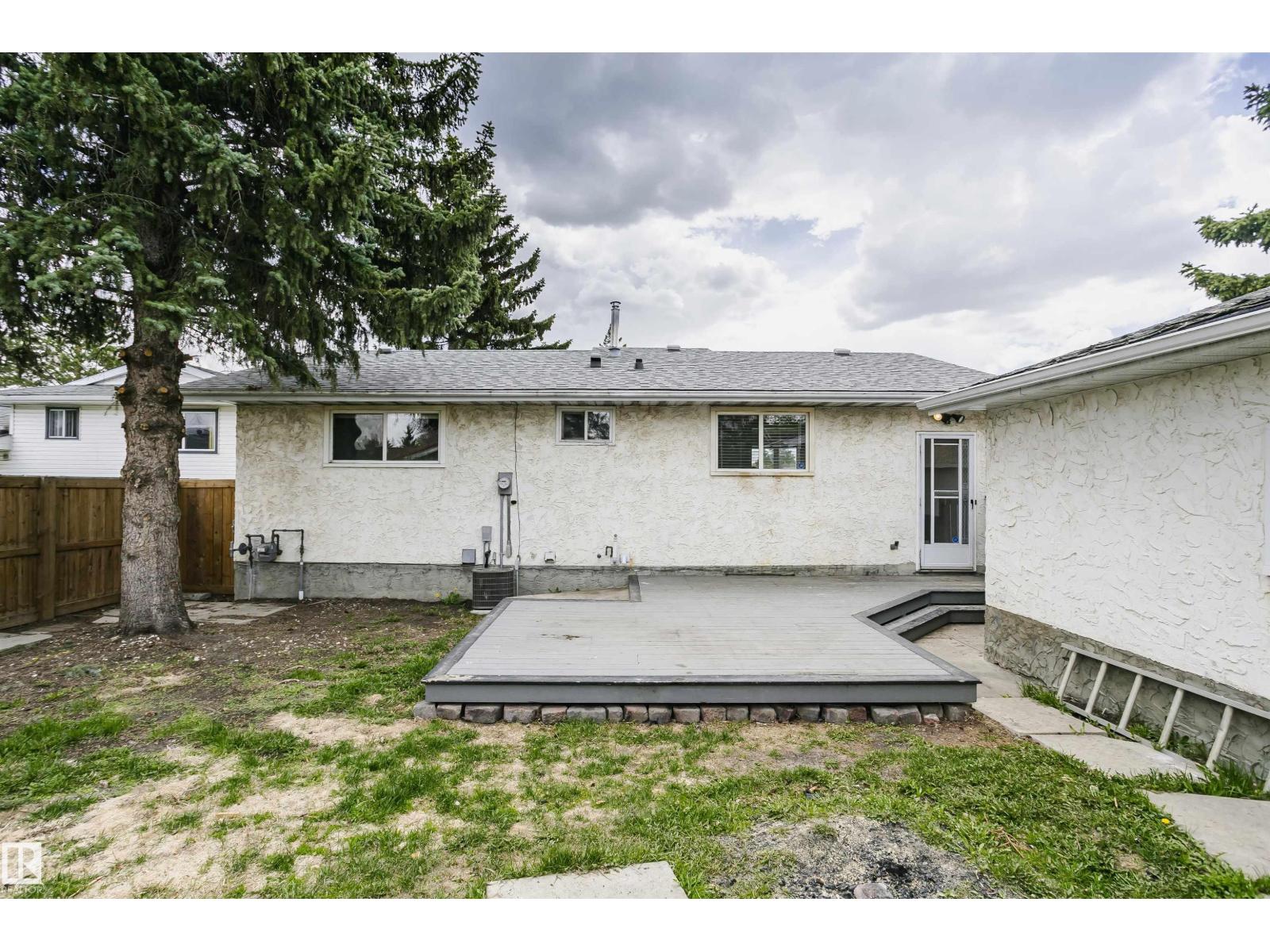 11436 161 AV NW - 41