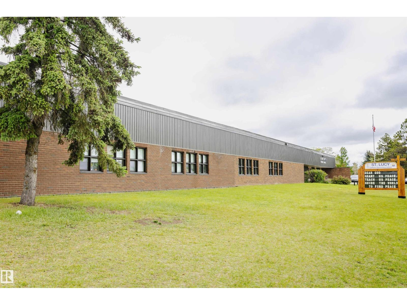 11436 161 AV NW - 53