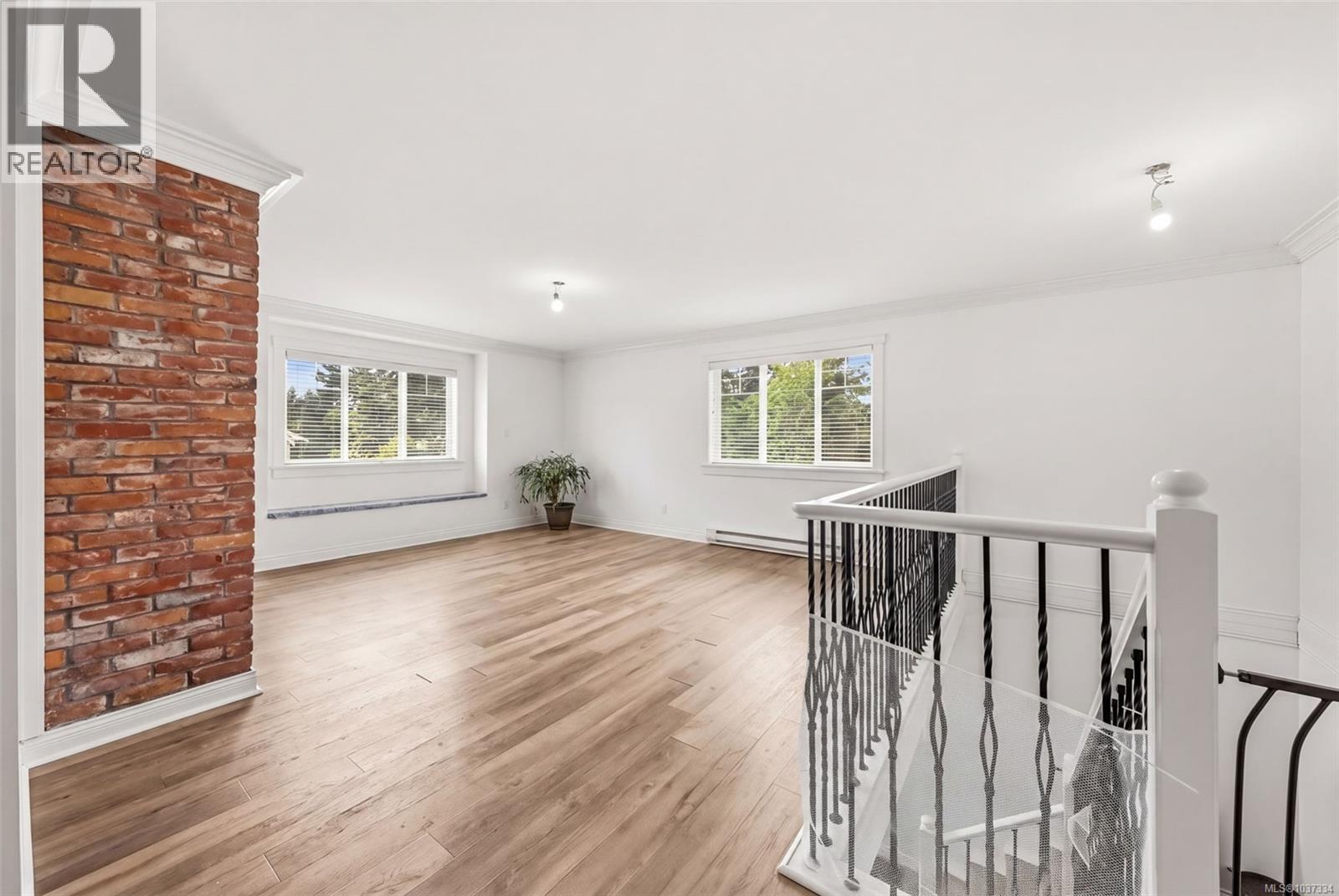 3314 West Oak Pl, Langford