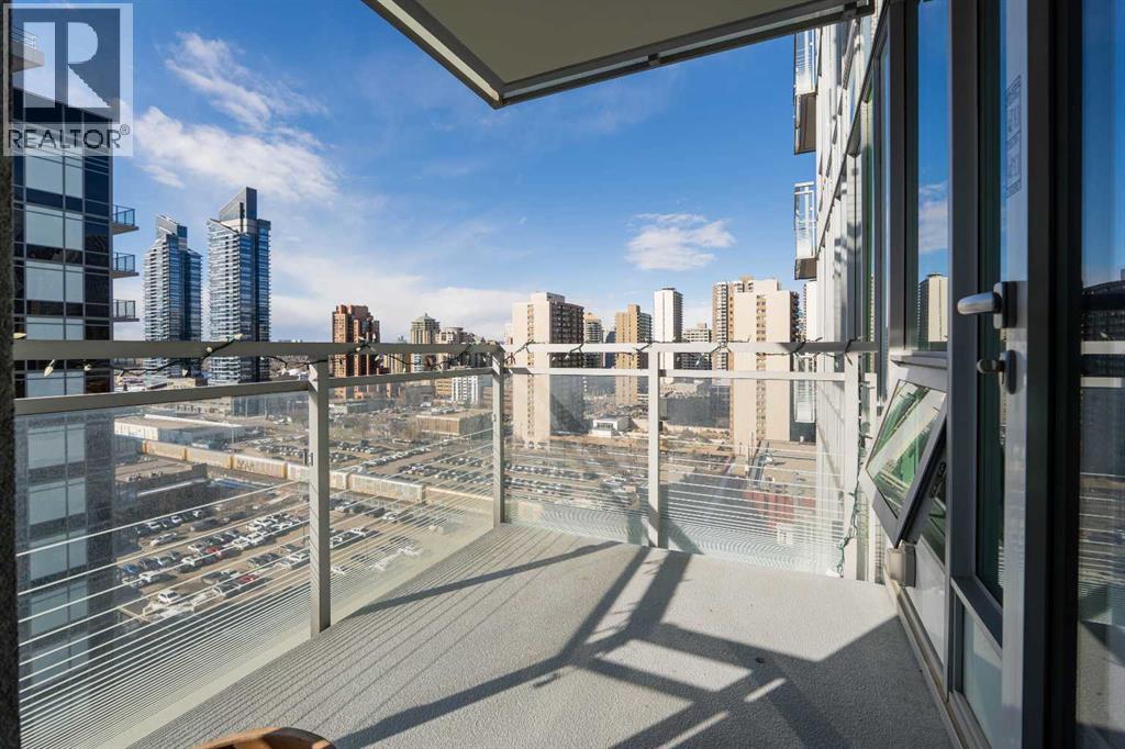 #1503 901 10 Avenue SW - 15