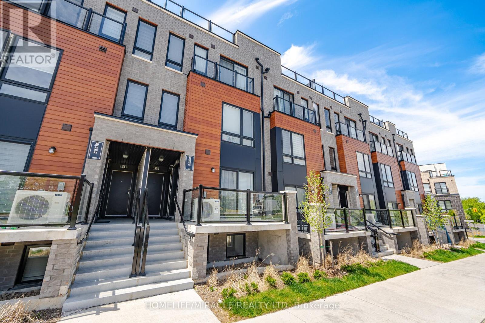 #18 30 LIBEN WAY - Image 3
