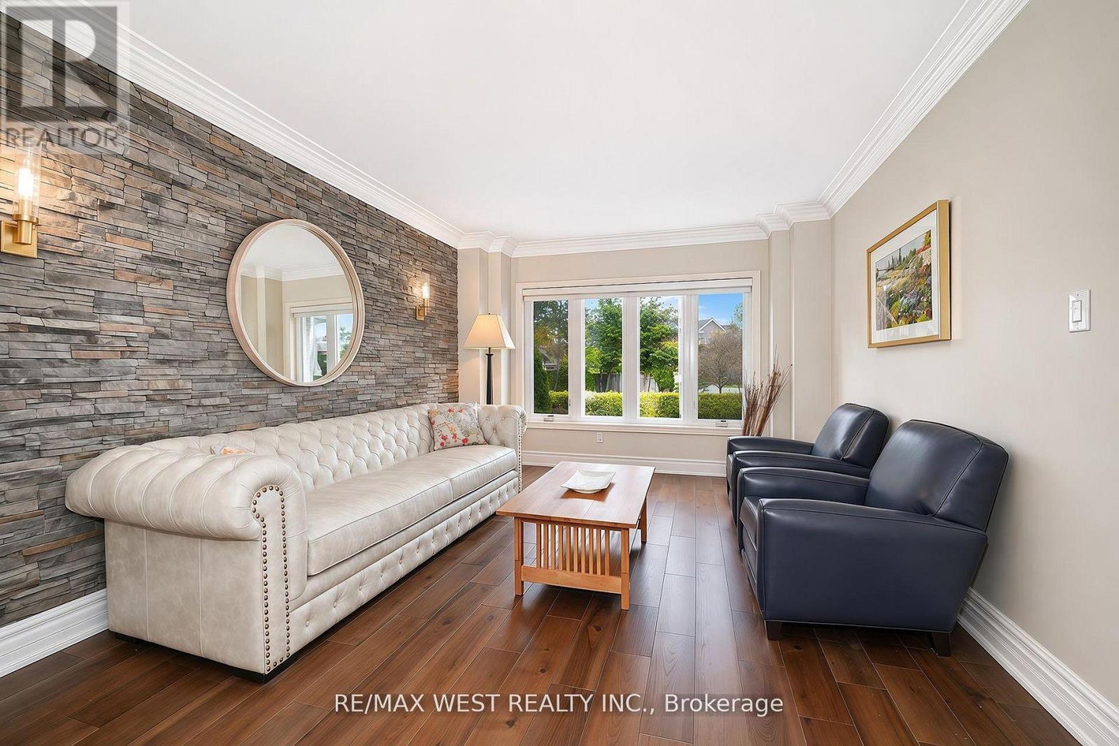 31 GARRIOCK COURT - 4
