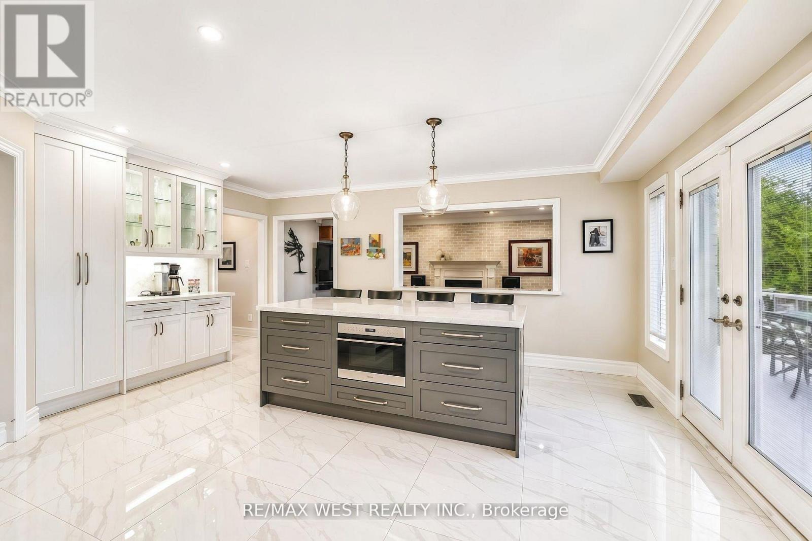 31 GARRIOCK COURT - 7