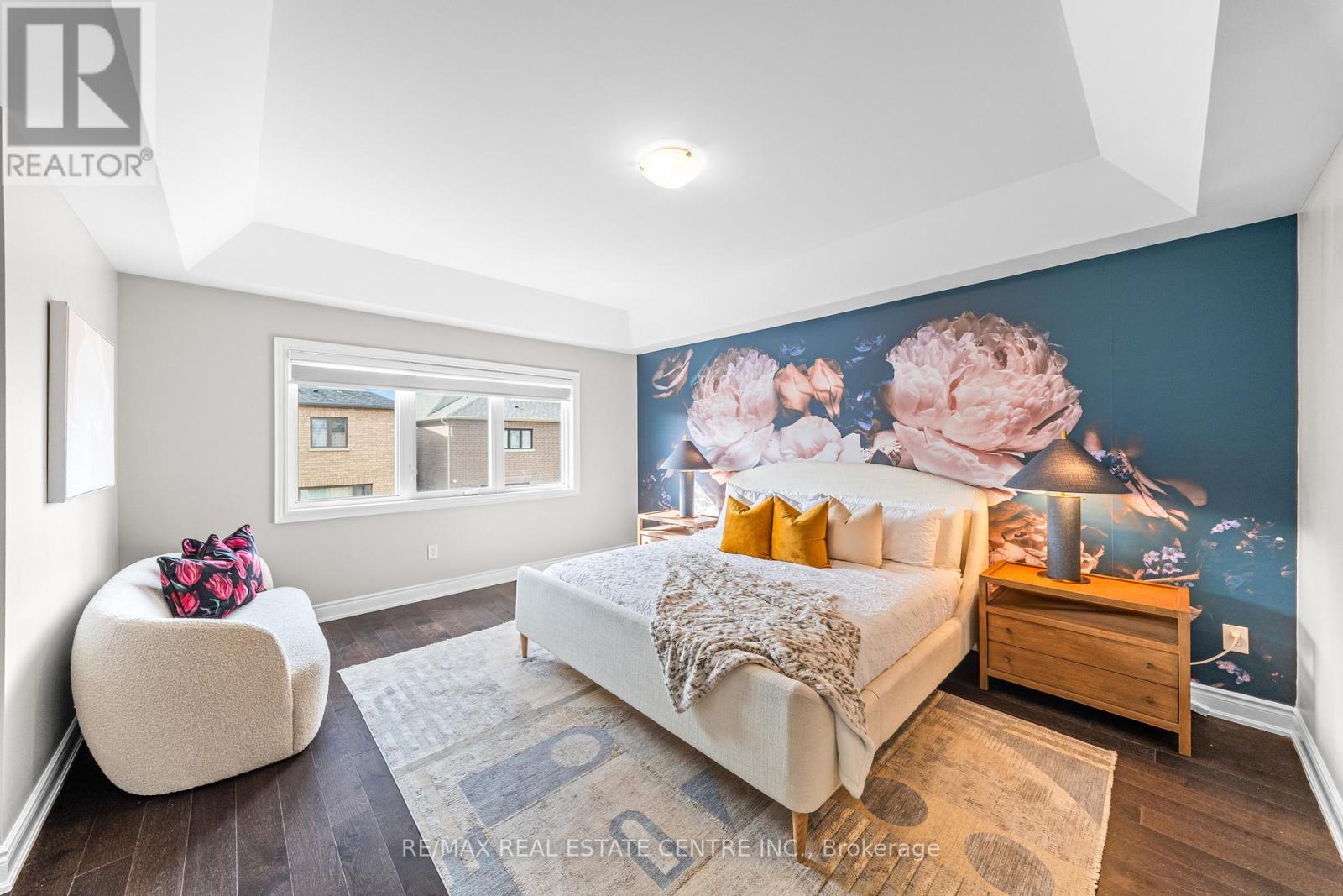 30 MERRIMAC DRIVE - 23