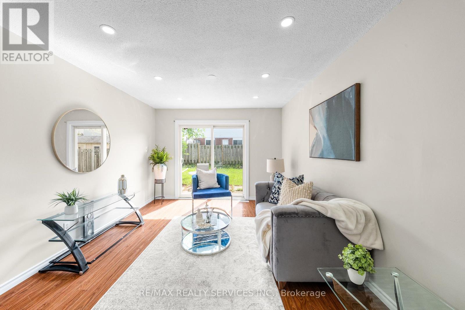 62 HORNE DRIVE - 28