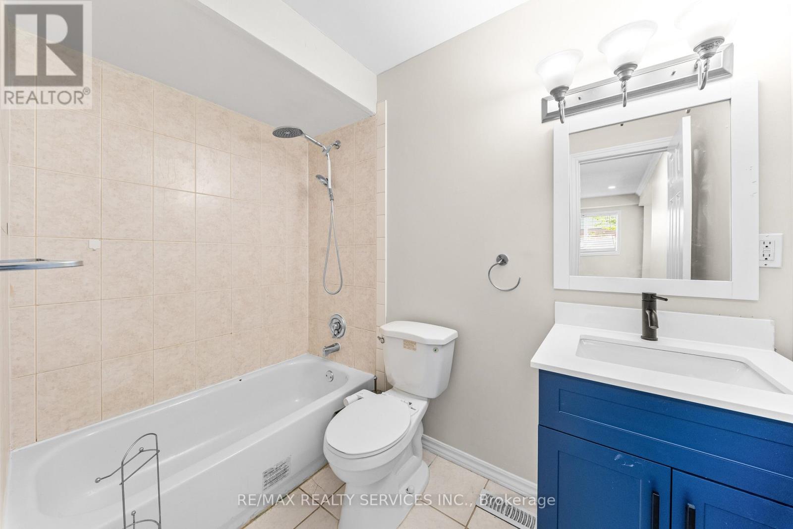 62 HORNE DRIVE - 33