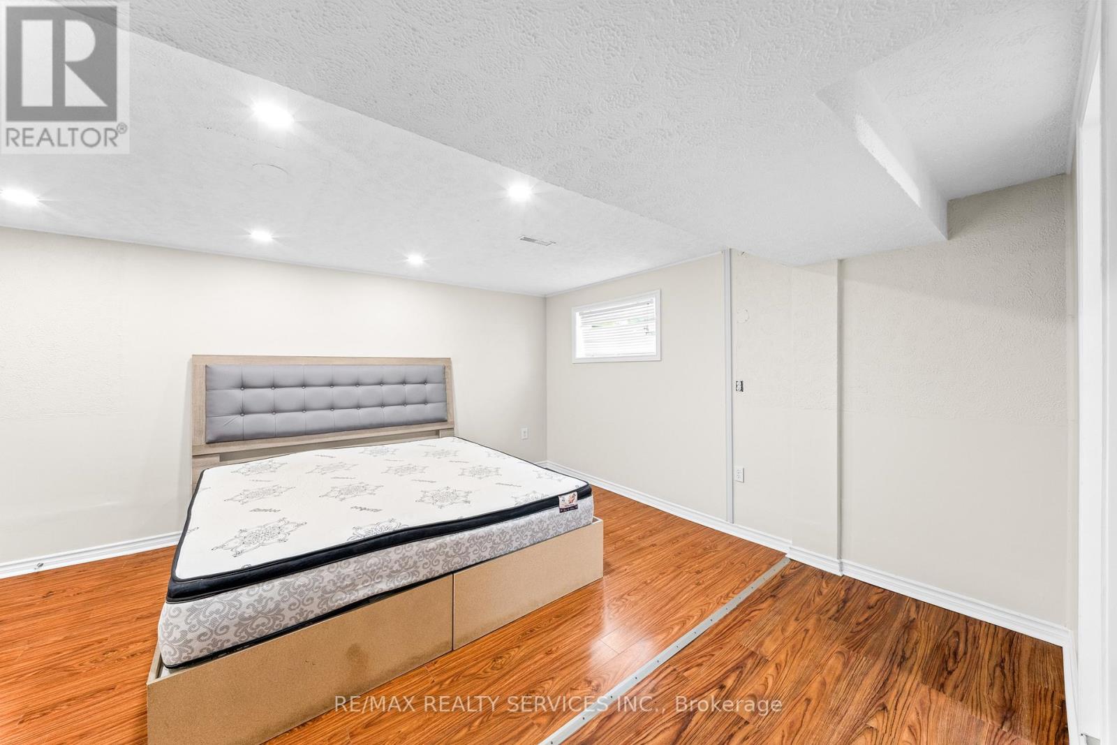 62 HORNE DRIVE - 39