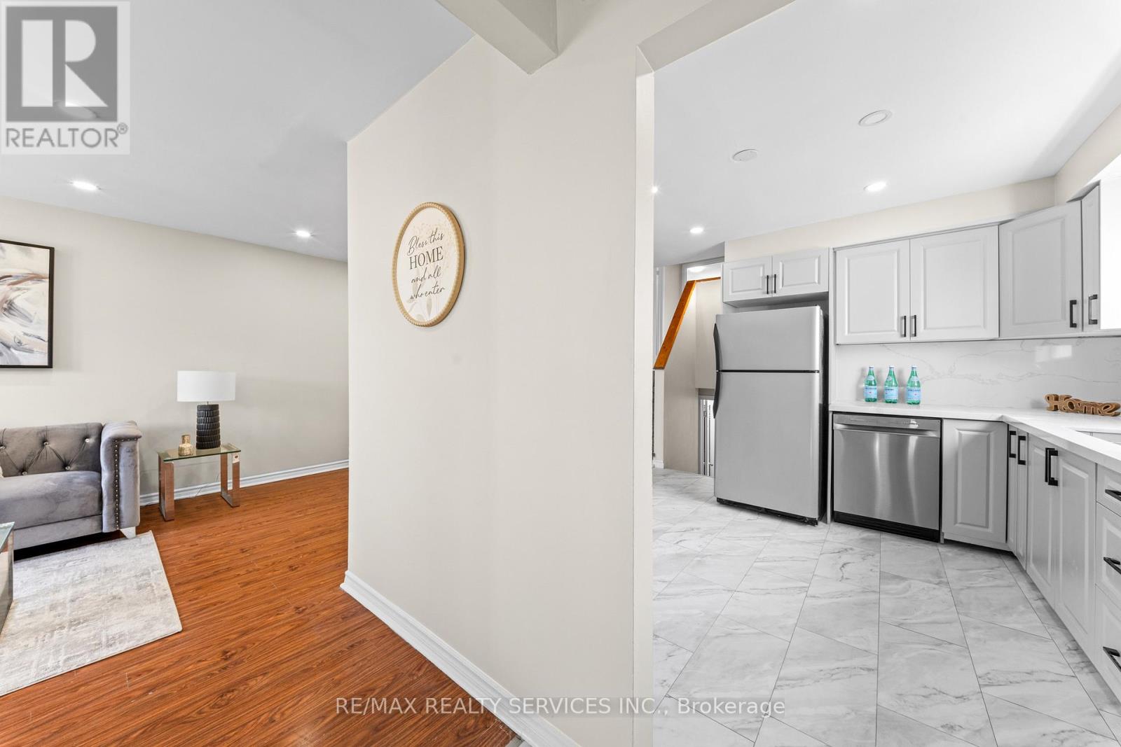 62 HORNE DRIVE - 8