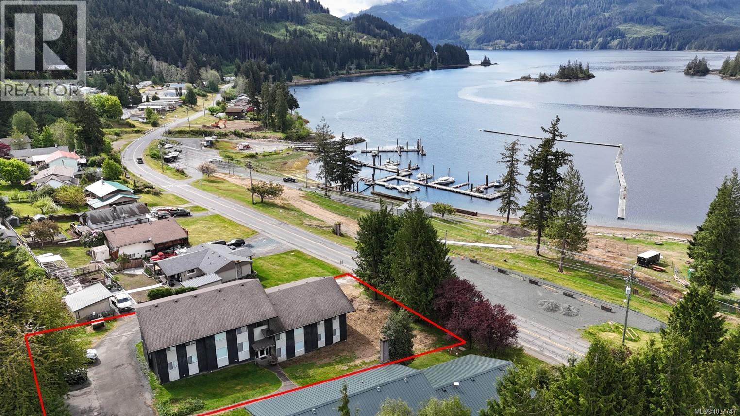 1111 Marine Dr - 1