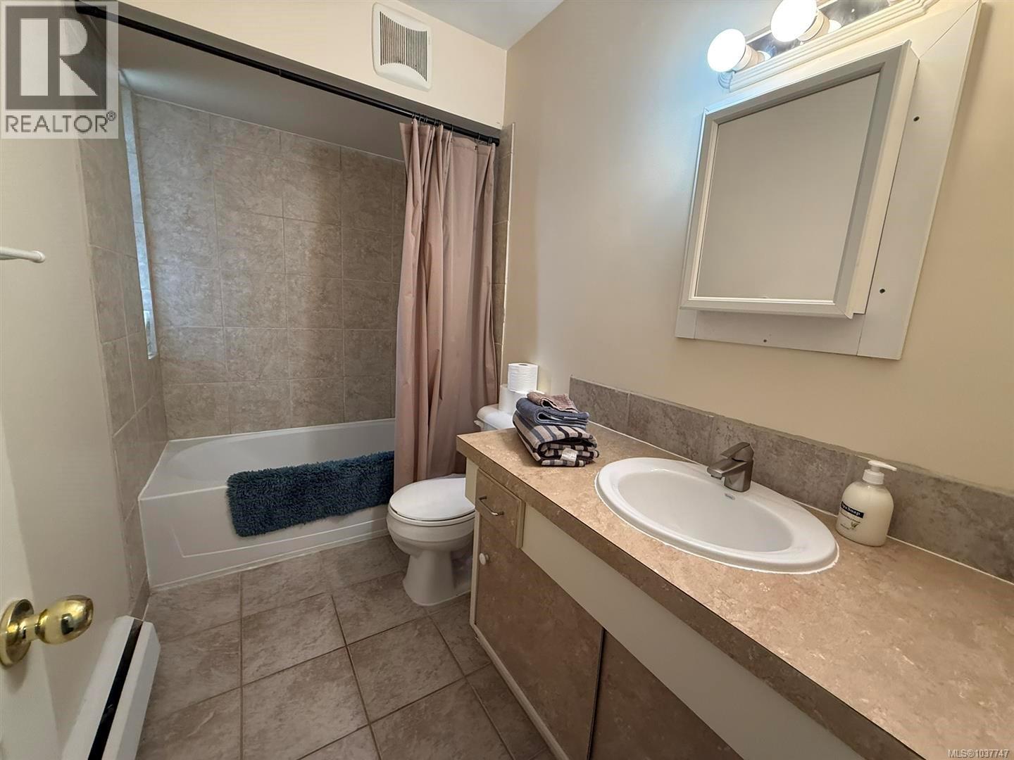 1111 Marine Dr - 37