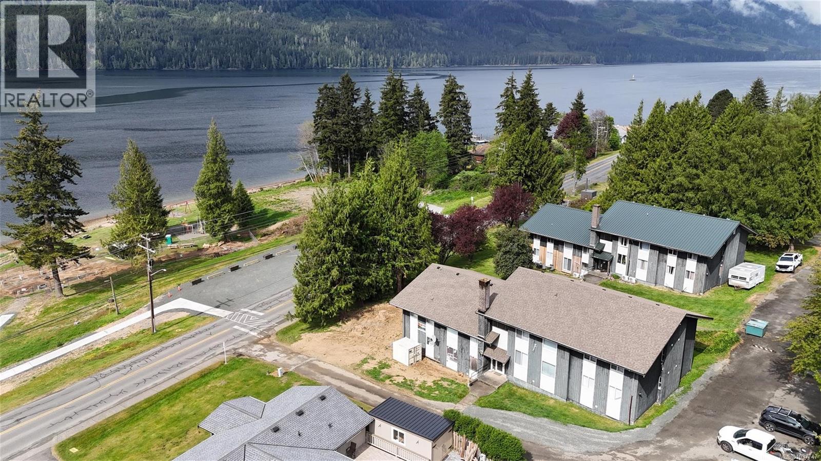 1111 Marine Dr - 4