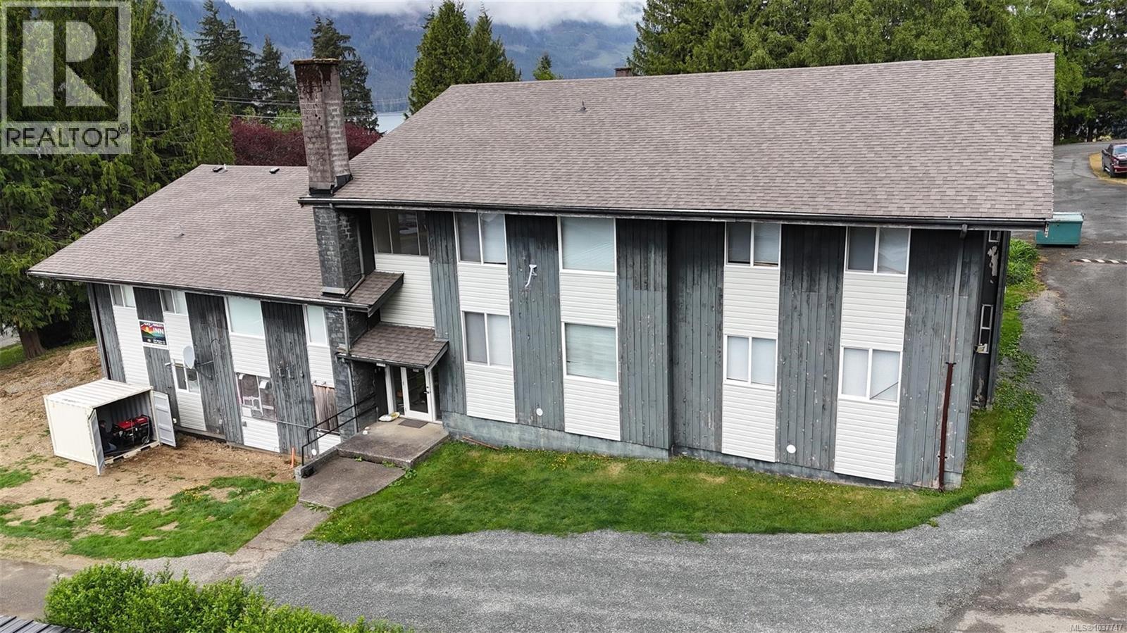 1111 Marine Dr - 9