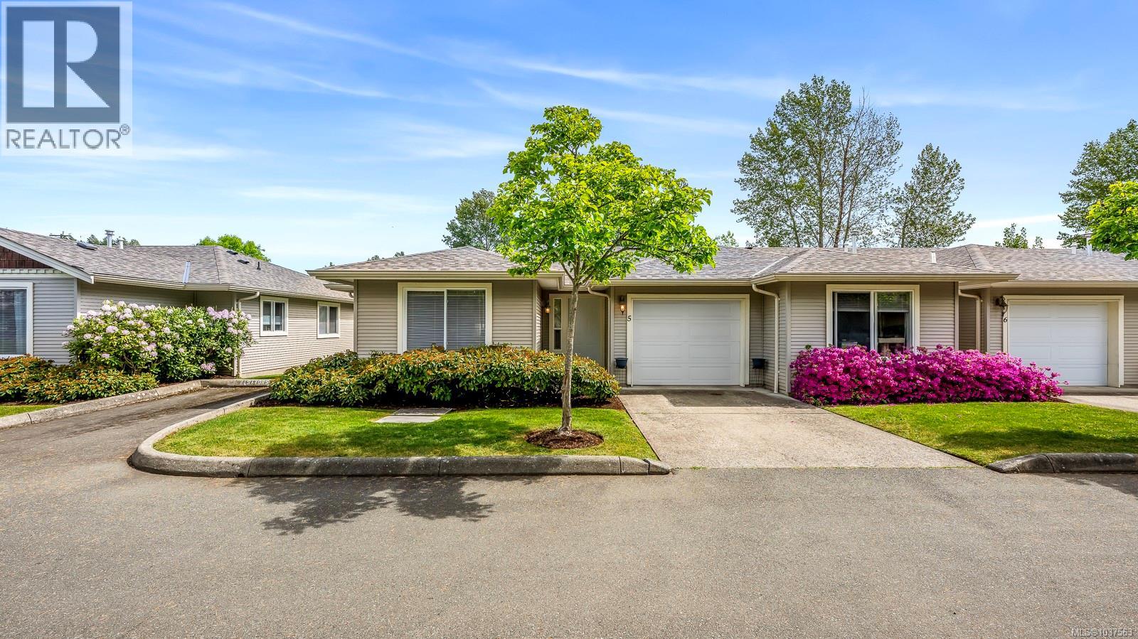 5 1050 8th St, Courtenay