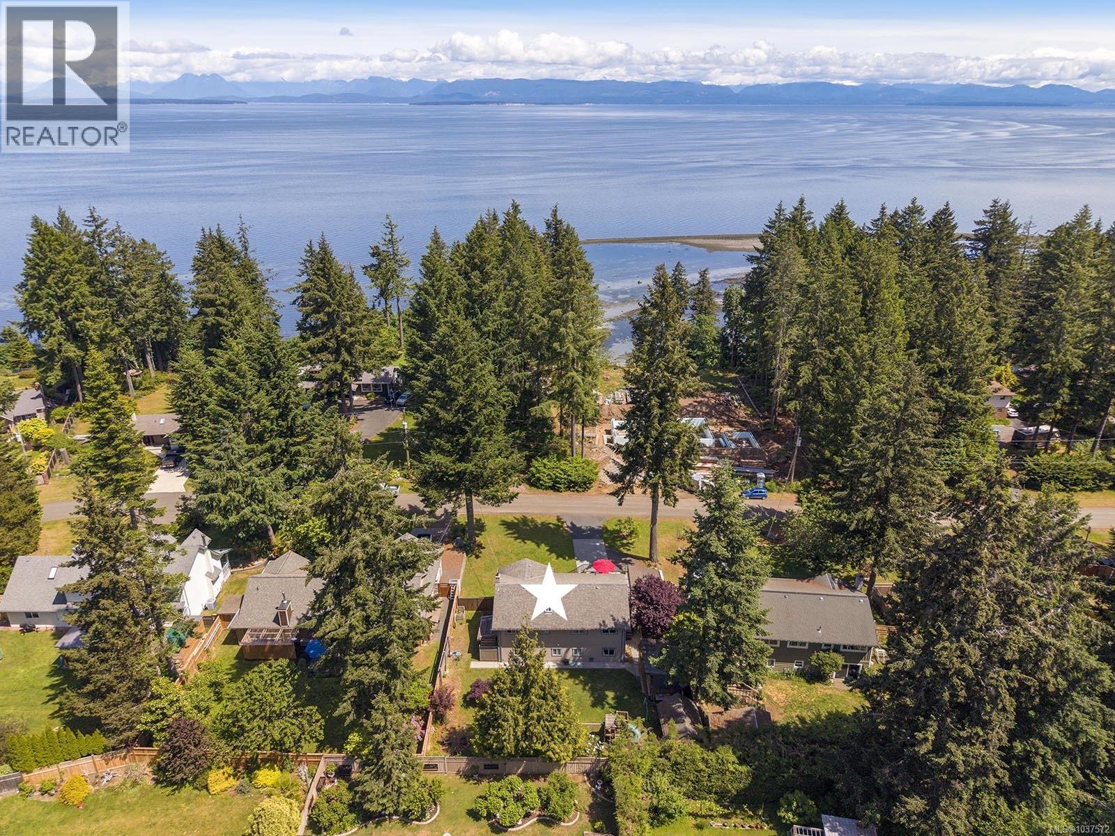 8045 Harmony Cres - 8