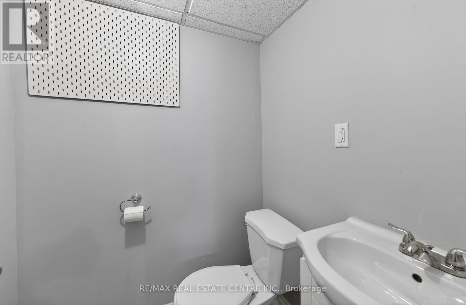 256 JOHNSON DRIVE - 25