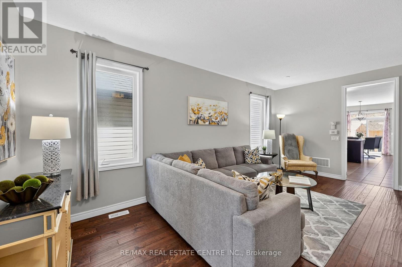 256 JOHNSON DRIVE - 6