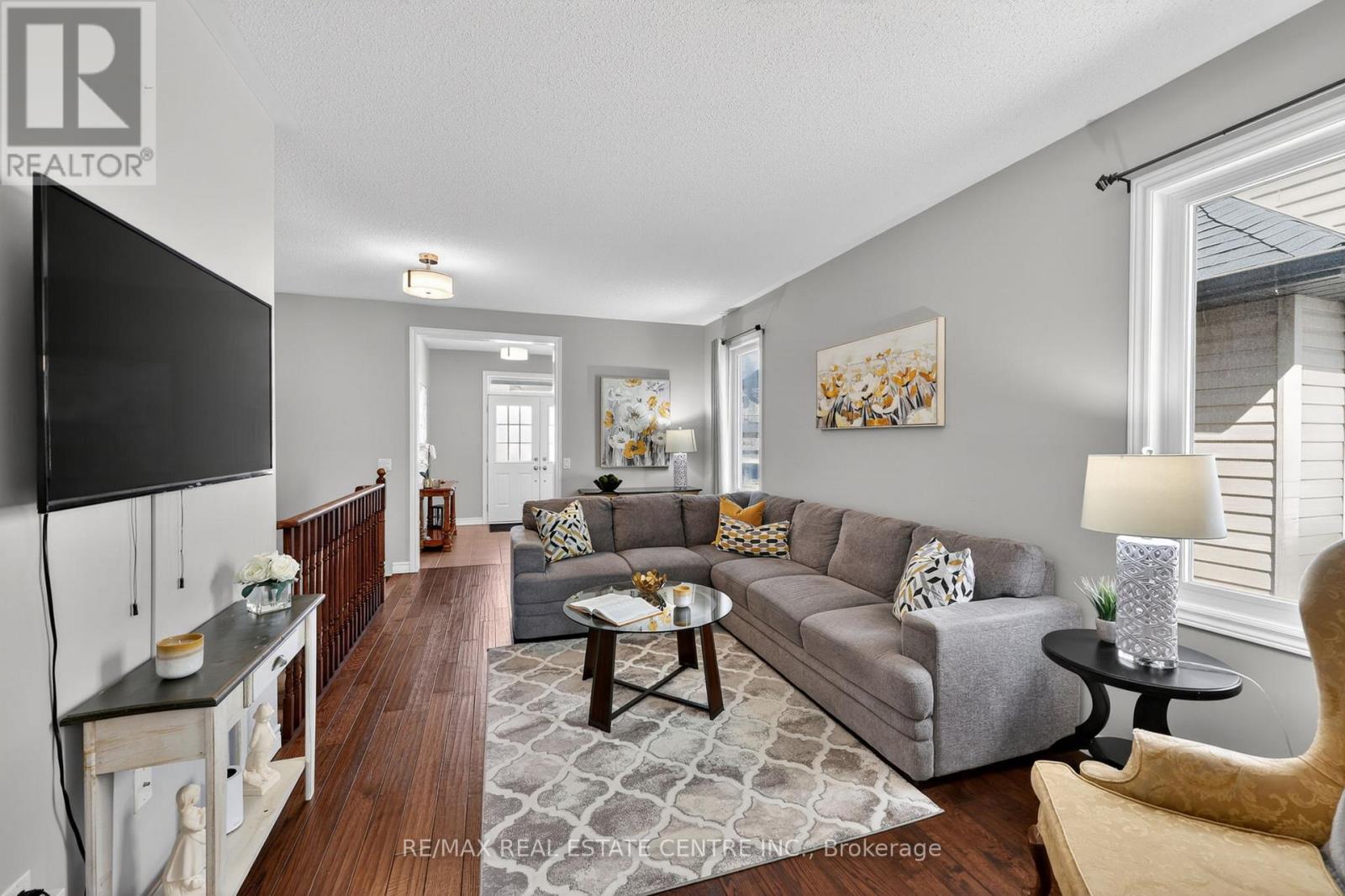 256 JOHNSON DRIVE - 7