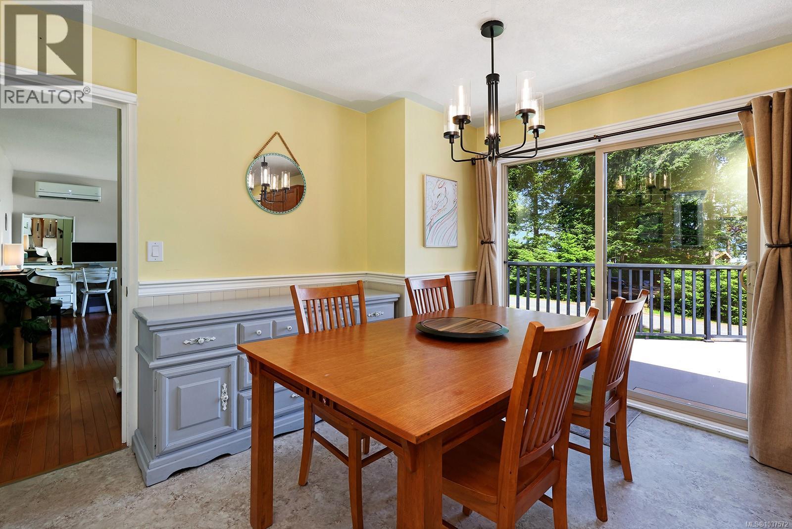 8045 Harmony Cres - 17