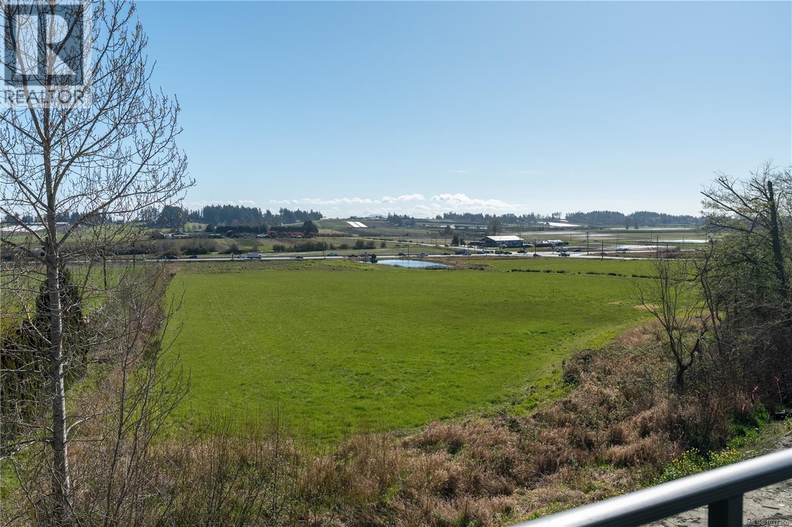 #301 7057 Central Saanich Rd - 27