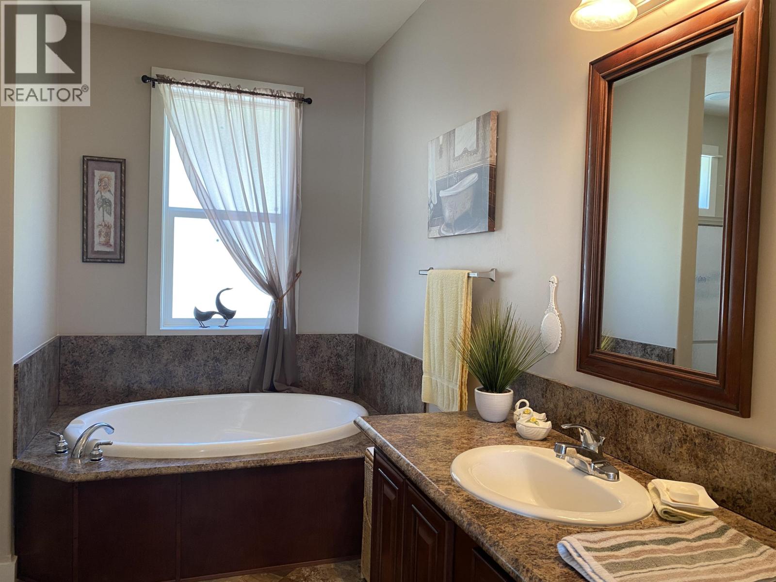 308 BLACKSTOCK ROAD - 13