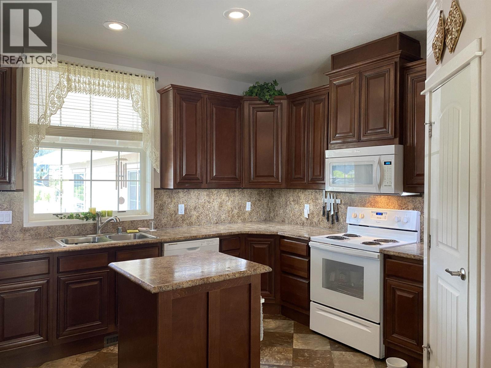 308 BLACKSTOCK ROAD - 5