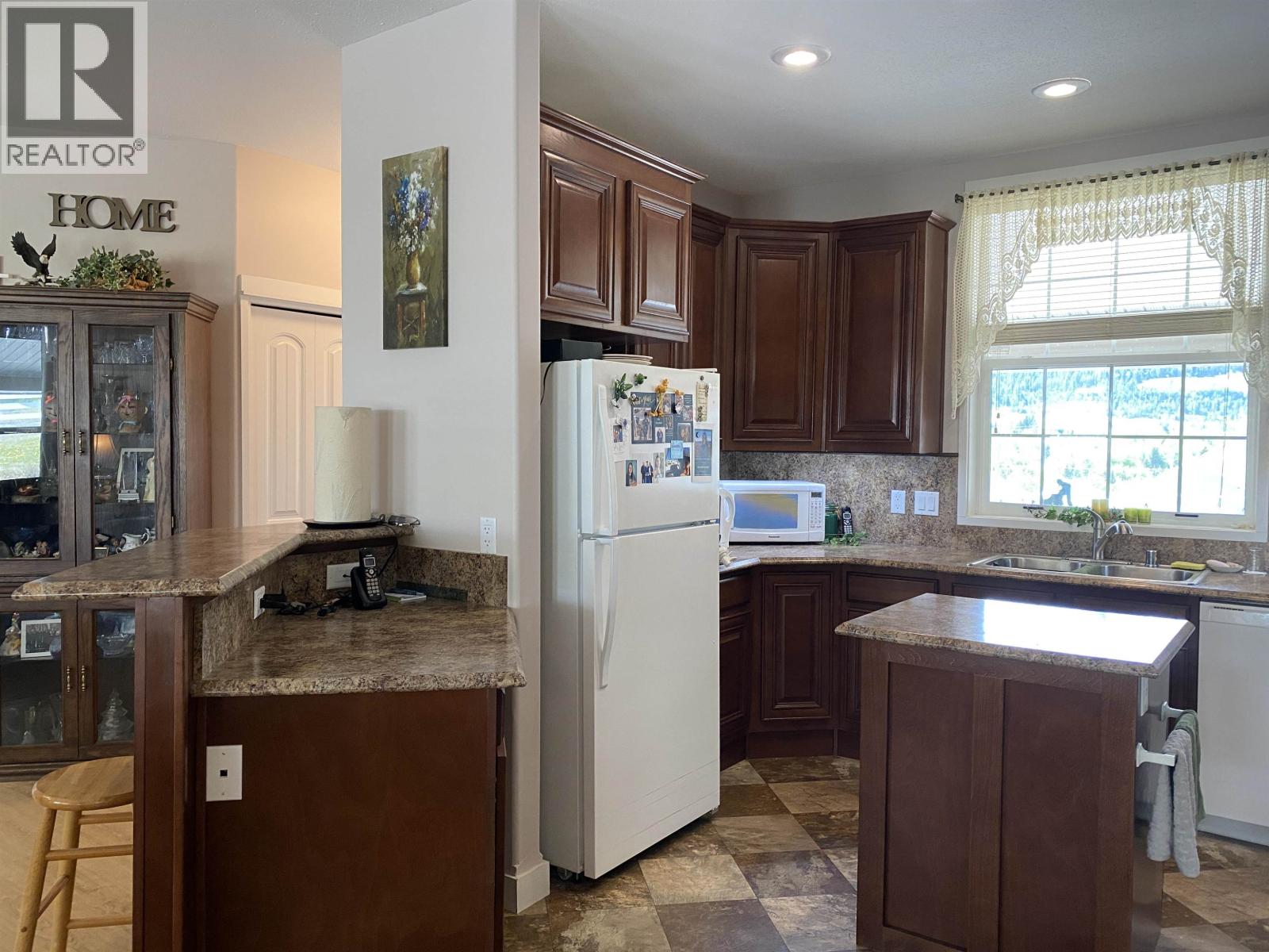 308 BLACKSTOCK ROAD - 6