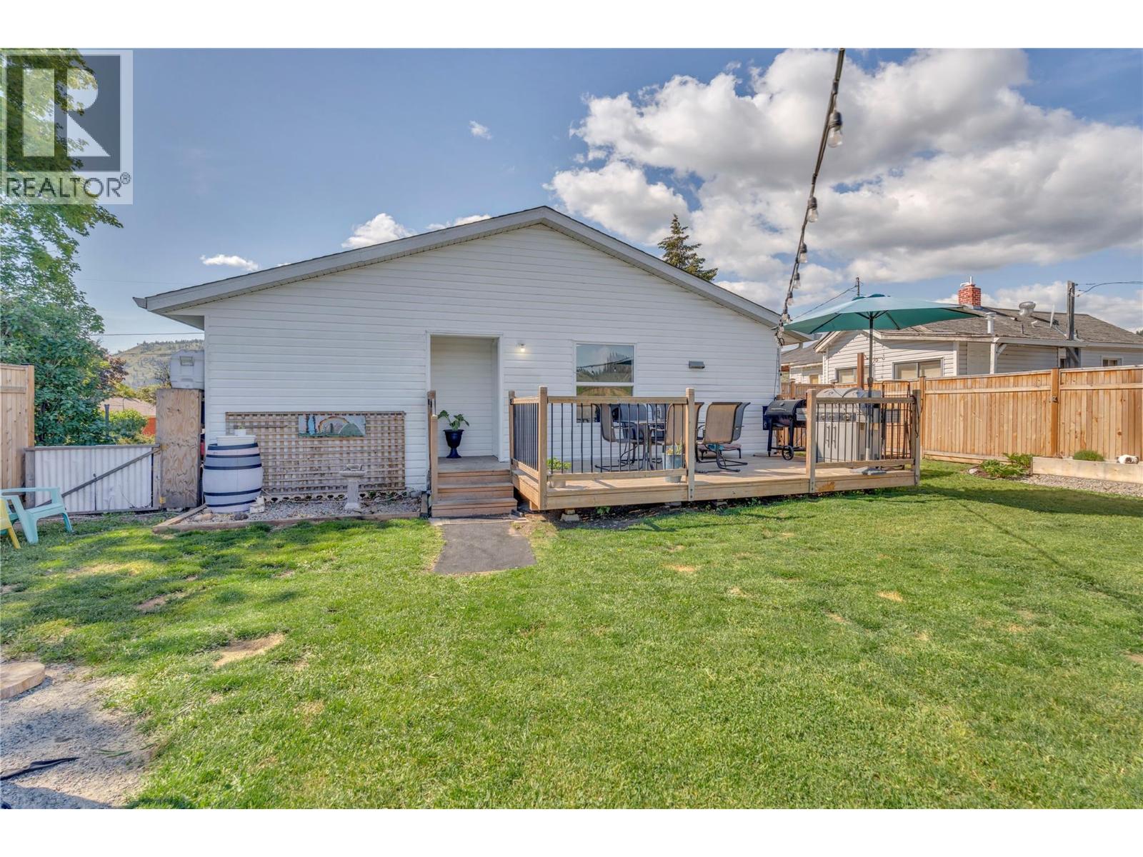 9714 Sargeant Street, Summerland