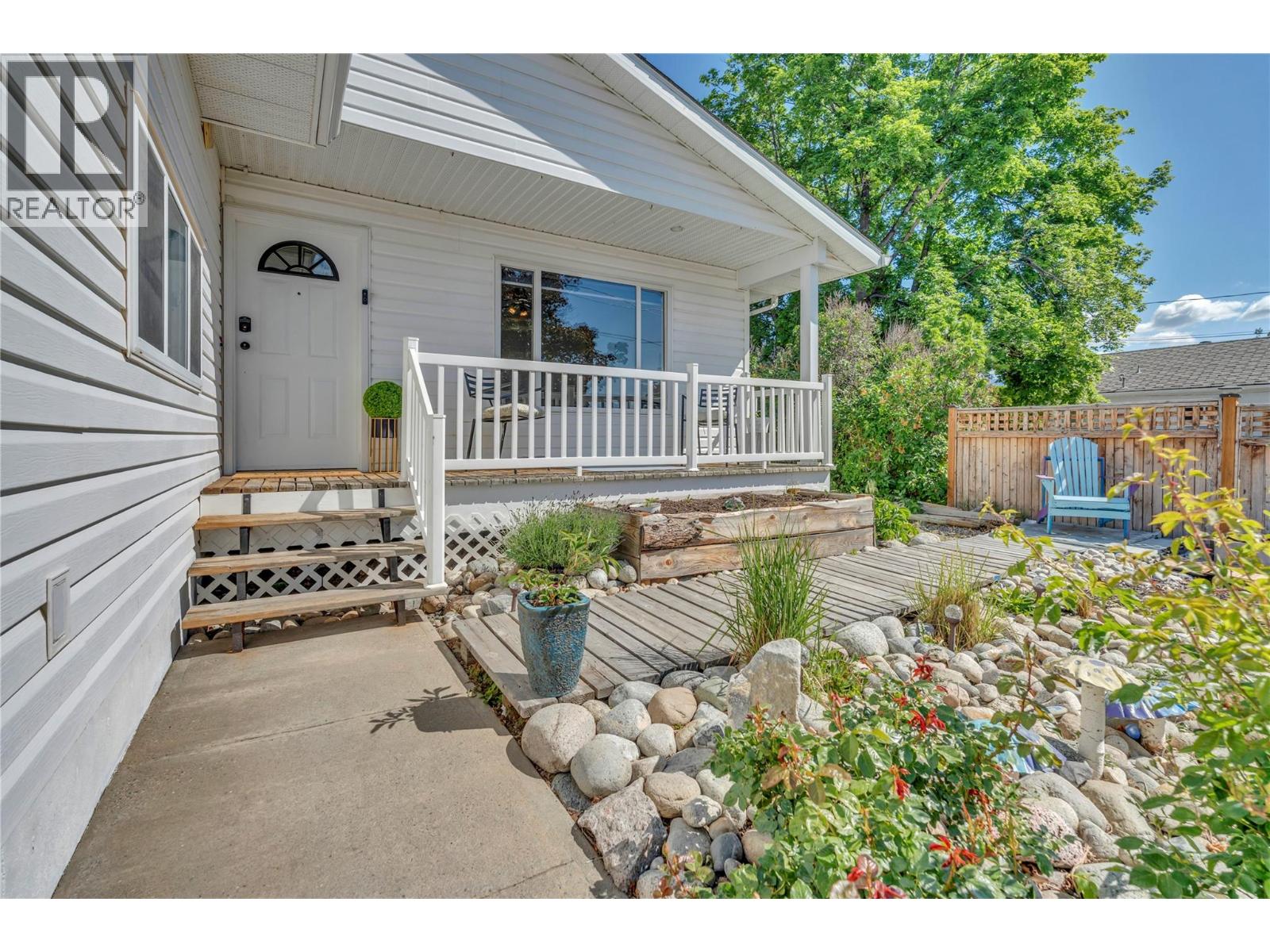 9714 Sargeant Street, Summerland