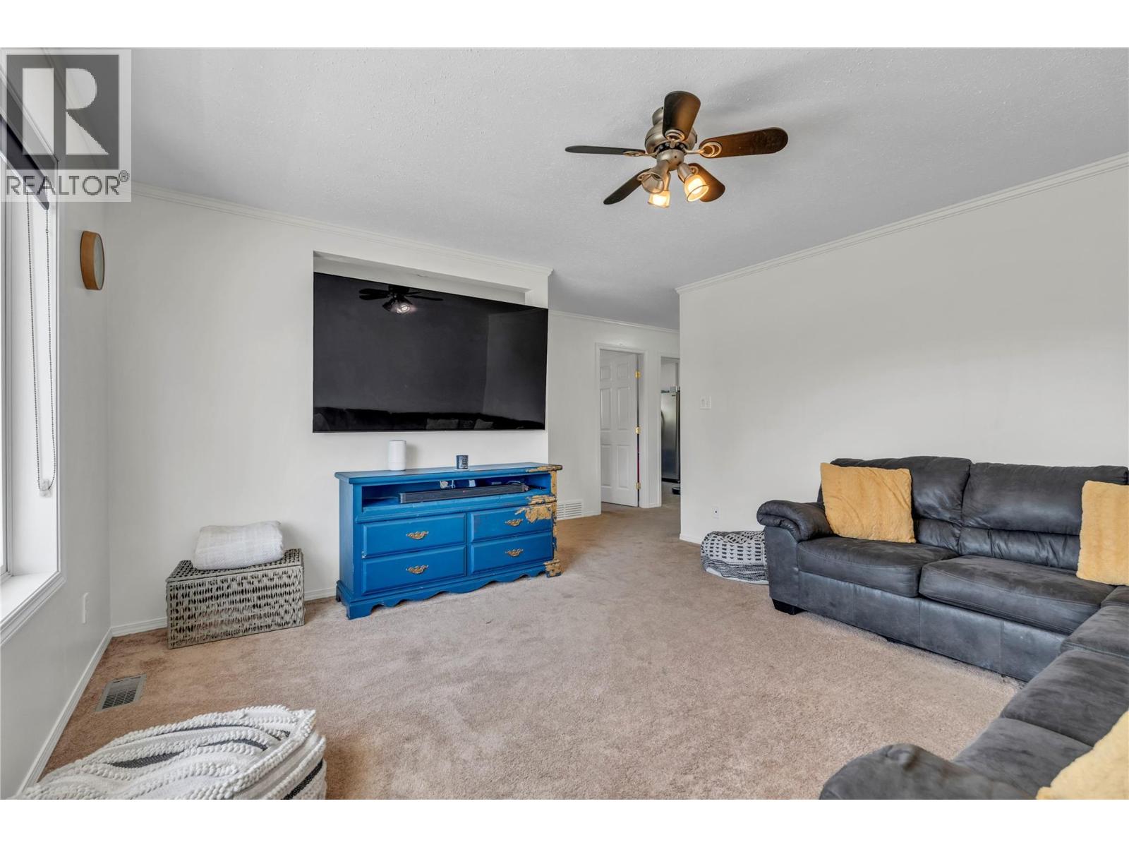 9714 Sargeant Street, Summerland