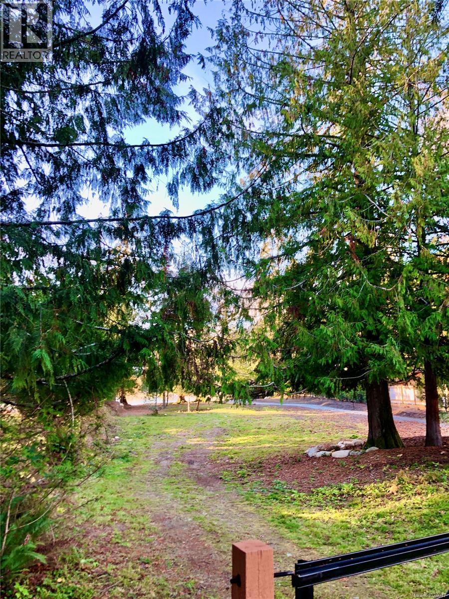 LOT B Sa-Seen-Os Rd, Youbou