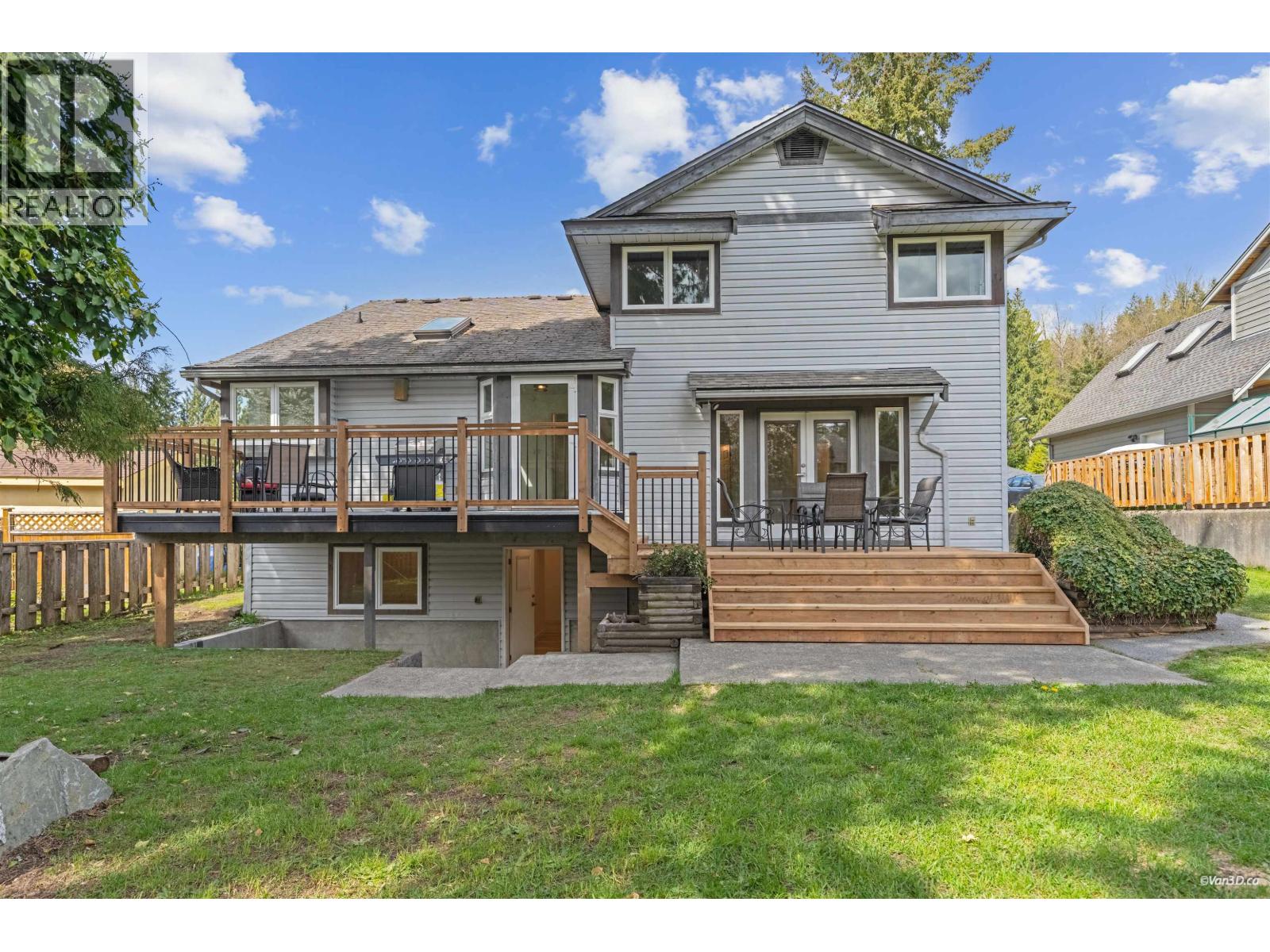 1004 PIA ROAD, Squamish