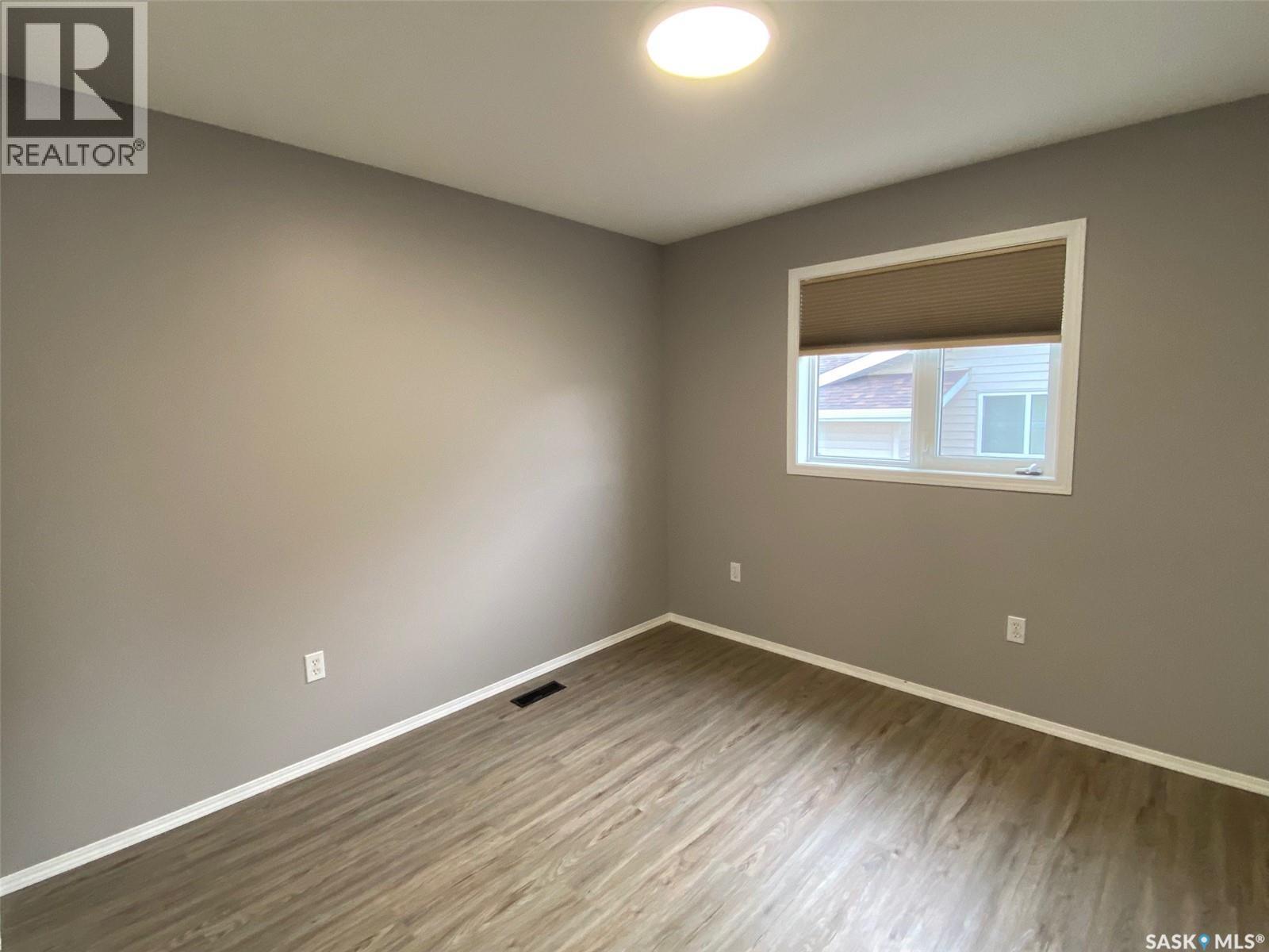 31 Ross DRIVE - 22