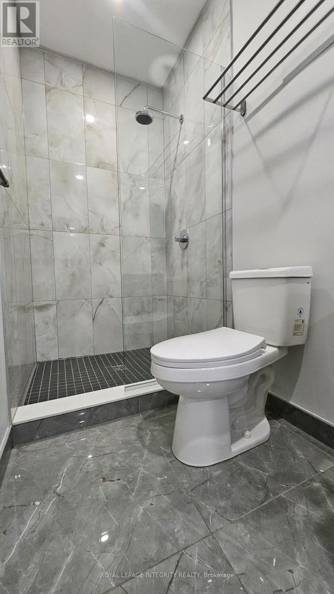 1 Bath Multi-Family for Rent in Ottawa – S06 – 61 PARENT AVENUE, Ottawa – MLS# X13159024 - Image 3