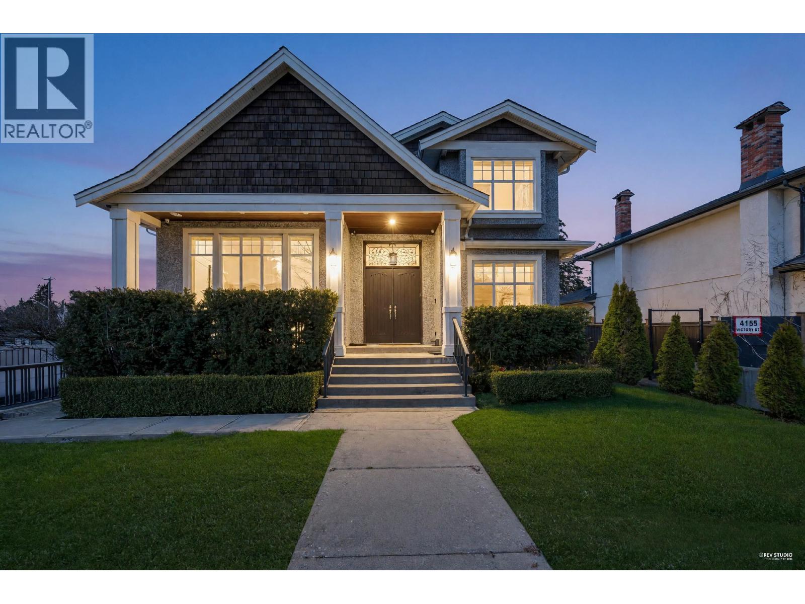 4133 VICTORY STREET, Burnaby