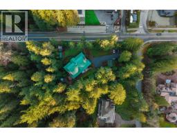 3025 Anmore Creek Way, Anmore, BC V3H5G6 Photo 9
