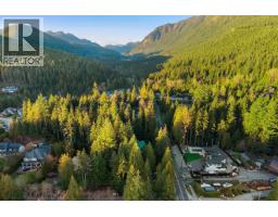 3025 Anmore Creek Way, Anmore, BC V3H5G6 Photo 11