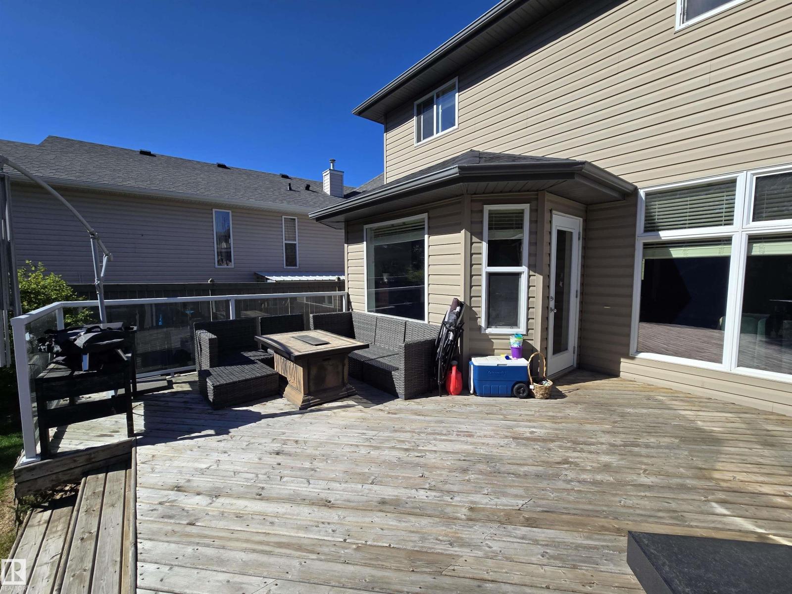 607 77 ST SW - 64